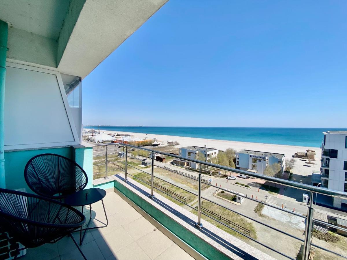 Valy Apartments Summerland Mamaia Bagian luar foto