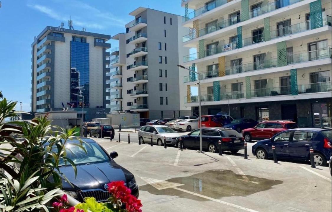 Valy Apartments Summerland Mamaia Bagian luar foto